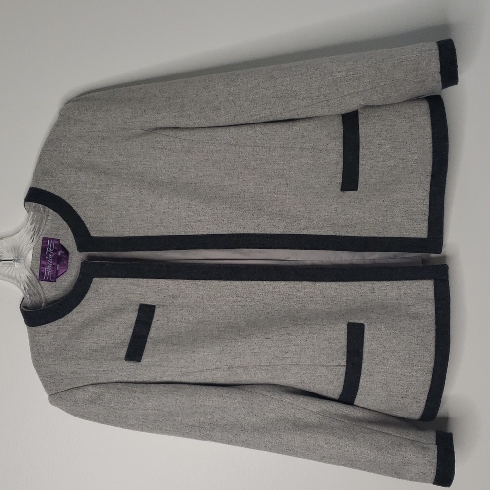 Vintage wool-blend lady jacket gray cropped blazer